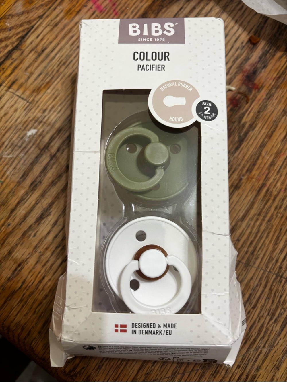 Colour Pacifier Duo – Olive Green & White new in box